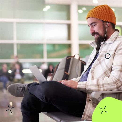 Sure, getting around a new city can be scary, but it’s nothing compared to leaving your router on at home for cybercriminals to hack. 😰 Before you travel, stay vigilant with our checklist. | Avast Software