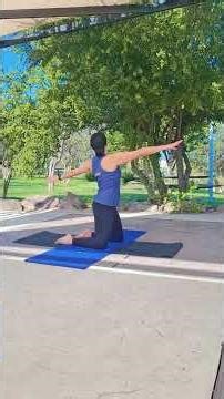 Postura de Camello #Yoga #yogaskills #yogalife #yogapractice #pazinterior #yogaflow #asana #enjoyoga