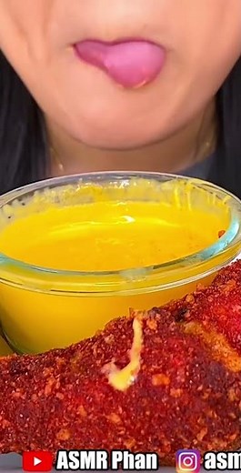 CHEESY HOT CHEETO FRIED CHICKEN - ASMR EATING SOUNDS