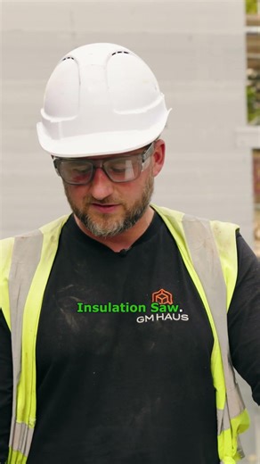 Using the cordless insulating-material saw ISC 240 for the ICF block construction 🤝