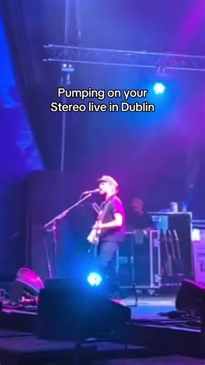 Pumping on Your Stereo Live Performance in Dublin