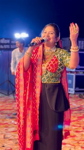 Dipak_Rabari_7299 on Instagram: "|| ✨રતન મારુ રોળાણુ✨|| #rashmitabenrabariofficial #rashmitabenrabari #rashmitarabari #ratán #charan #love #story #viral #video #songs #new #instagram #reelsinstagram #viral #reels #lokgeet❤️♥️ #kathiyawad #gujrati #music"