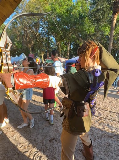 guys... maybe im literally Link irl??? finally got a bow and everything. im just him irl... HAPPY 40TH ANNIVERSARY. #linktwilightprincess #thelegendofzelda #twilightprincess #linkcosplay #zeldacosplay