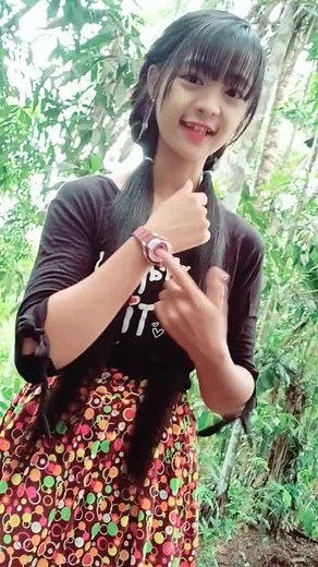 Ei Chaw Khin သည် TikTok ပေါ်တွင် ရှိသည်