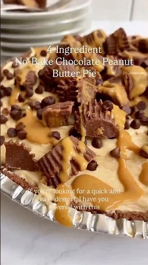 This No-Bake Chocolate Peanut Butter Pie Is a Reese’s Lover’s Dream! #allthingsmamma #dessert #pie