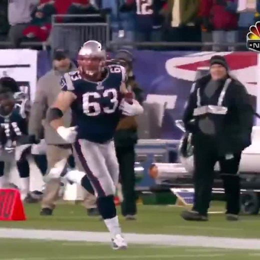 Never forget when Dan Connolly lumbered his way to one of the greatest kickoff returns in football history (📹: @NFL) | NFL on CBS