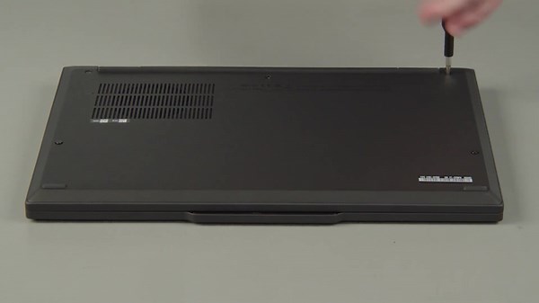 Replacing Your 5G Wireless WAN Card ThinkPad T14s 2-in-1 Gen 1 Customer Self Service