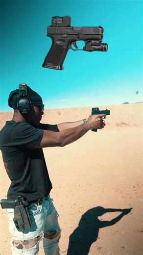 Who else can air rack a Glock 26X? Glock 26 slide, no mods, no tricks 😤 #Glock26X