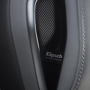 Hear it. Feel it. Love it. Experience Klipsch Individual Audio, available in the bold INFINITI QX60. | INFINITI