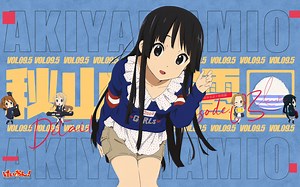 「咔」京阿尼的小心思，藏在少女们日常服装的内侧丨轻音少女志·细节篇