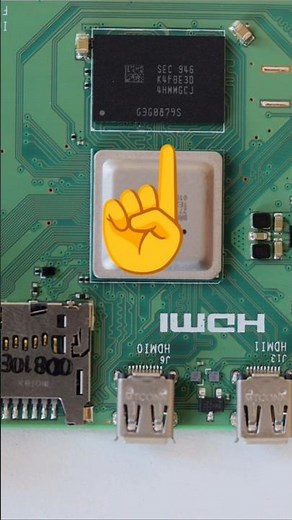 How much RAM does the Raspberry Pi 400 computer have? #raspberrypi #rpi