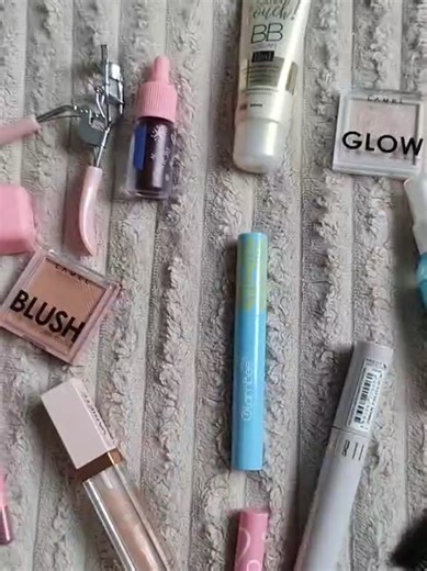 #cosmetics #beauty #makeup #skin #mascara