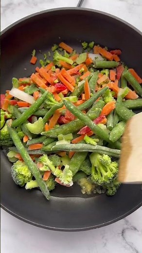 15 Minute Veggie Lo Mein