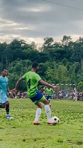 74K views · 435 reactions | ফুটবল প্রেমিক লোকজন শত ব্যস্ততা উপেক্ষা করেও খেলা দেখতে ছুটে আসে! আপনার এলাকার সবচেয়ে ভালো ফুটবলারের নাম কি?? | Local Live | Facebook