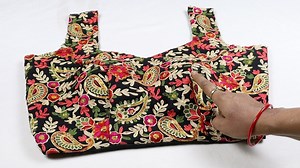 New trick shoulder #blousedesigns #sewing #blouseneckdesign #designerblouse #blousemodel #sewinghacks #StitchingClass #stitchingclass #neckdesign #tailoring #diy | Stitching Class