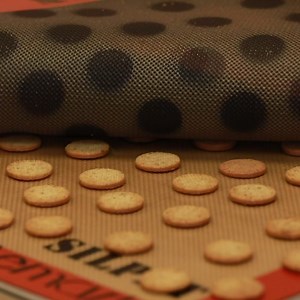 5.2K views · 367 reactions | Meaning “kiss” in French, every bite of...