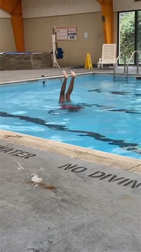 Me doing a handstand in the water🥰 #jet2holiday #pool #trend