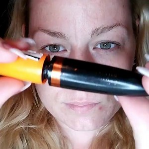 6.7K views · 22 reactions | Regular mascara vs. Moodstruck 3D Fiber Lashes+ Look at that volume increase!! Try it for up to 14 days risk-free, with our moneyback guarantee! To order, go to www.beauty-by-heather.com | Younique Cosmetics by Heather | Facebook