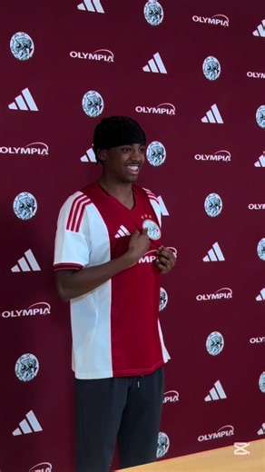 Paulo Da Silva's First Professional Contract Signing