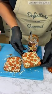 PIZZA TOAST 🍕🧀 | Definitely Not Gourmet
