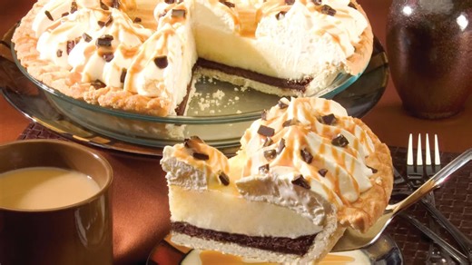 This No-Bake Peanut Butter Pie Proves 3 Affordable Store-Bought Ingredients Are Enough
