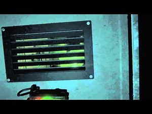 Alien Isolation Hiding in a Locker