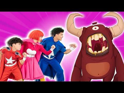 🦸‍♂️ Superhero Song + The Friendly Superhero Is Coming | Superhero Mom and Dad for Kids