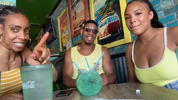 Orlando 2021 vlog 🎢🏰🌊💯 exploring Disney World, Universal Studios, SeaWorld, and more unforgettable adventures ✈️✨
