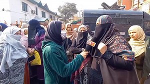 19K views · 415 reactions | Anganwadi workers protest in Srinagar | The Straight Line | Facebook
