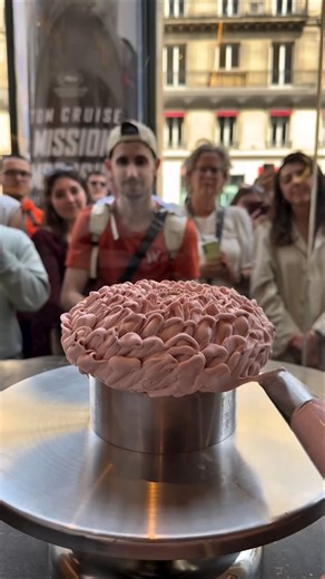 Raspberry flower pistachio Cc: Cedric_Grolet #cedrigrolet #pistachio #viral 🌸