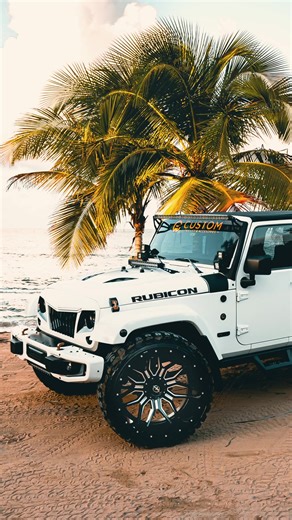 #XFOffRoad XF-222 paired to this Jeep #Wrangler by @thedieselcartel XF-222 • Gloss Black & Milled #customwheels #offroadwheels #jeeplife #jeep