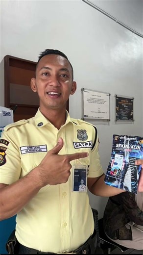 GIAT SOSIALISASI KANIT PROPAM POLSEKTA LAHAT TERKAIT YANDUAN MASYARAKAT MELALUI SCAN BARCODE