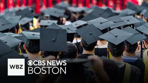 Massachusetts teachers union opposes lowering credit hours for bachelor's degree