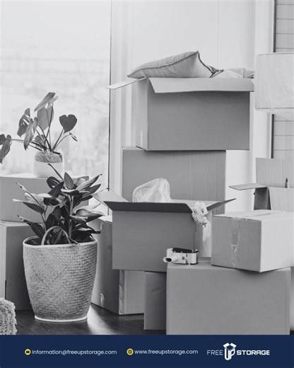 Moving soon? Don’t go it alone. Our Ultimate Moving & Storage Guide walks you through every step: from decluttering and packing to choosing the right storage unit size. Inside you’ll learn: ⦁ How to pack efficiently and avoid damage ⦁ When to rent your unit ⦁ Smart tips to save time and money Get organized, stress less, and move smarter. | FreeUp Storage Corsicana