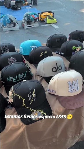 Feliz sábado mi raza bendiciones aquí estamos firmes. #gorras #hats #swapmeet #mz #youtube #foryou