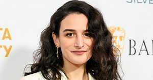 Actor Jenny Slate Describes What's Behind Her 'Marcel the Shell' Voice