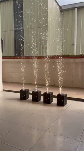 🔥 The Igracelite 400W Battery Cold Spark Machine brings the WOW factor