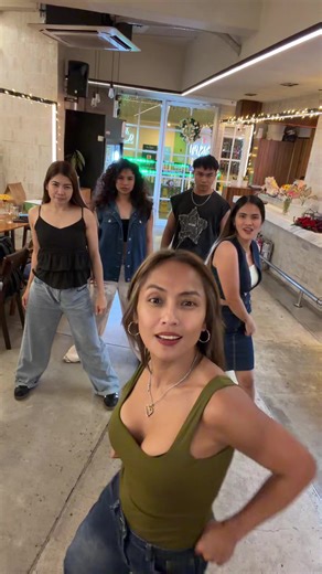 Sandals for Women: Ganoooorn! Yooorn! 🤣