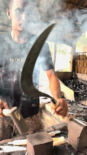 Sickle handle installation process #fyp #fypshortシ゚viralシ #blacksmith #blacksmithing