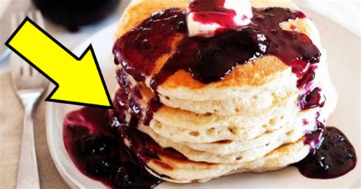 Easy 4-Ingredient Homemade Blueberry Pancake Syrup Recipe