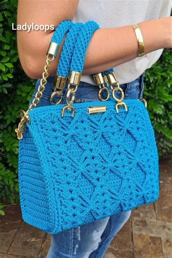 Crochet Bags: So Beautiful Crochet Bag Collection #ladyloops #crochetbag #handmade #bag