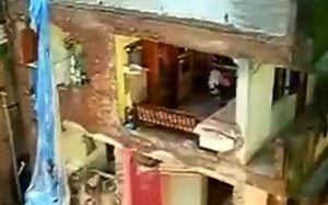 Thane building collapse: Rescue operations on