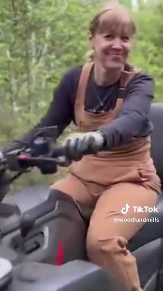 Got trees? The Multilander has you covered 😎 Karl and Nikki use their Woodland Mills Multilander all over their property, look how great it is for a quick and easy log cleanup! Easily attachable on the back of your four wheeler, tractor or ATV, the Multilander is tough and durable for those back wood trails! 🪵🚜