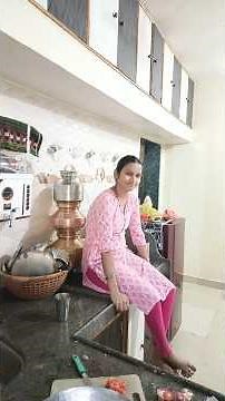 💁 आज माझी कुठे जायची तयारी आहे.....🤔 #vlog #shorts #minivlog #housewifelife #dailyvlog #adhyagadge