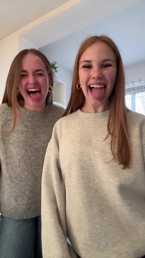 I mean, we could @Mona🦦 @Ronja #fy #goviral #fyp #virlavideo #viral