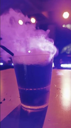 POV: Ozzy’s Bar at HHN 2026 🍸 | Freaky Nikki Runs Away 😂