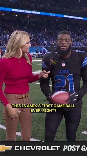 Melissa Stark catches up with the Lions’ key players from both sides of the ball after a dominant win against the Vikings. | Sunday Night Football on NBC