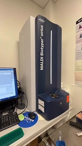 Identification bacteria with maldi-tof 😀 The principle of MALDI After a very brief laser pulse, the irradiated spot is rapidly heated and becomes vibrationally excited. The matrix molecules energetically ablated from the surface of the sample, absorb the laser energy and carry the analyte molecules into the gas phase as well. The MALDI-TOF technique can assess Gram-positive, Gram-negative, molds, mycobacteria, and anaerobic microbes, providing detailed information necessary to accurately identi