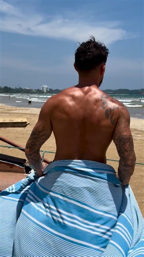 Waiting for you … 😏 | Jacobs VIP