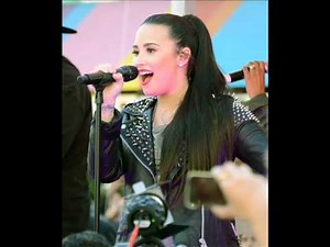 Demi Lovato - The Dirt Interview